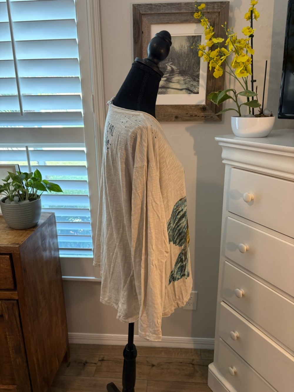 Magnolia Pearl NWT Messenger Viggo Long Sleeve Tee - Top 3104 in Moonlight, OSFM - Picture 2 of 11